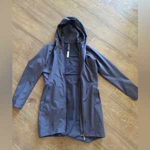 Lululemon Womens Rain Rebel Jacket NWOT